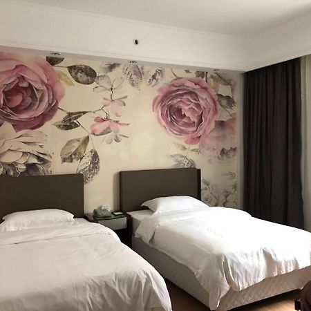 Guangzhou Nanfang Yiyuan Hotel Exterior foto